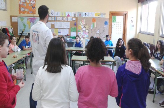 Ir a la noticia Aguas de Avilés, en colaboración con el Ayuntamiento, vuelve a impartir Aqualogía en los colegios de Avilés